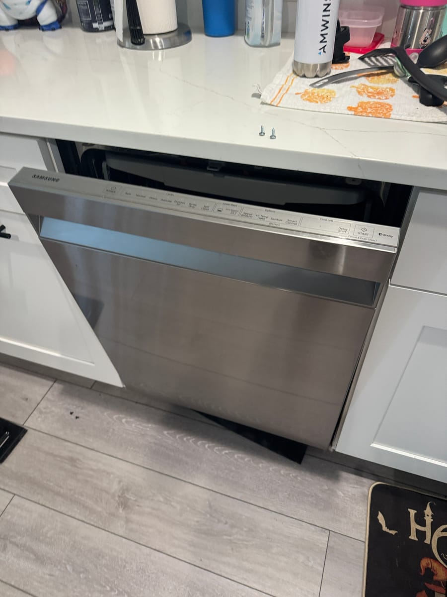 Samsung dishwasher repaired in a Broward County home
