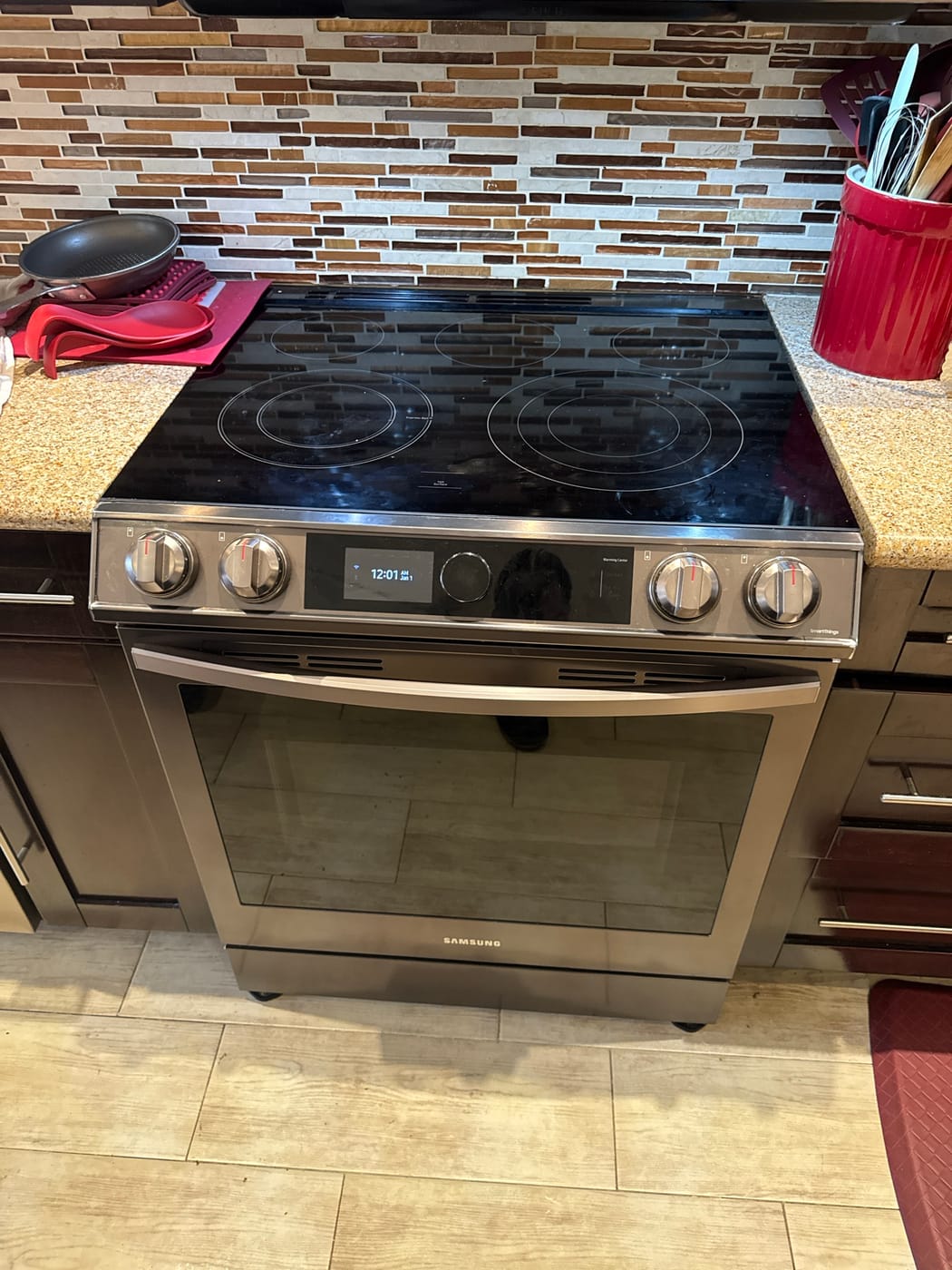 Samsung slide-in range repaired by Express Xpert in a Miami-Dade home
