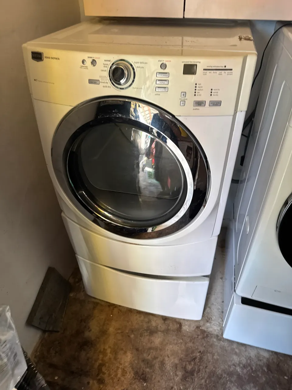 Dryer repair by an Express Xpert technician in South Florida