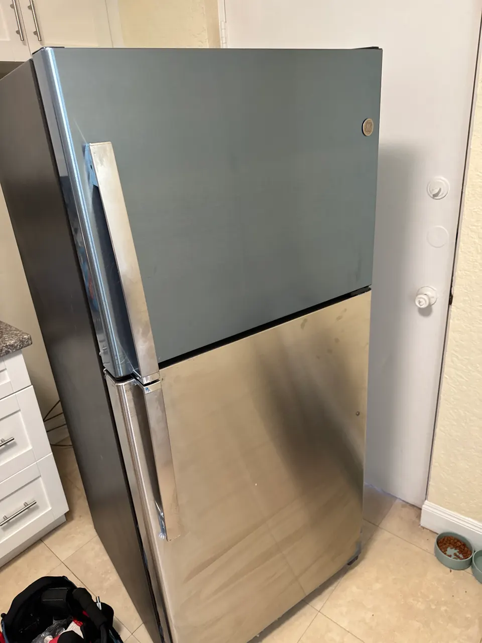 Refrigerator repair by an Express Xpert technician in South Florida