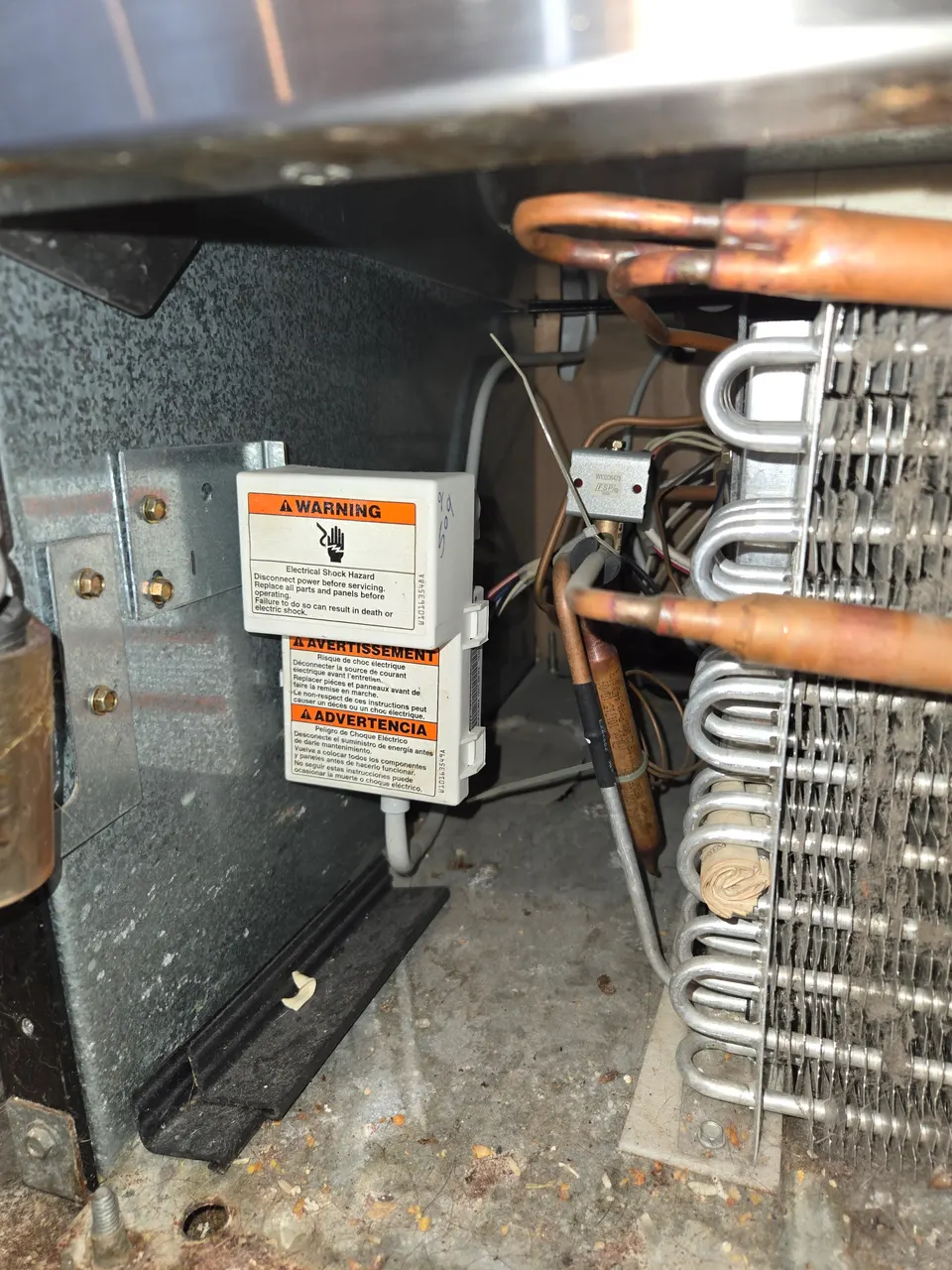 Refrigerator repair by an Express Xpert technician in South Florida