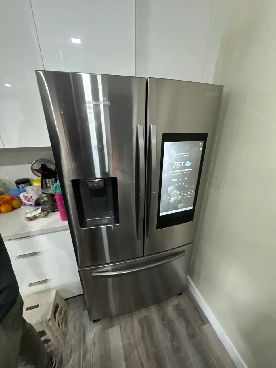 Refrigerator repair by an Express Xpert technician in South Florida