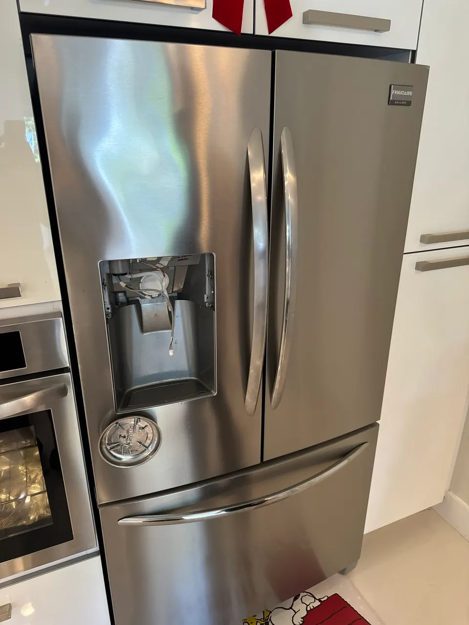 Refrigerator repair by an Express Xpert technician in South Florida
