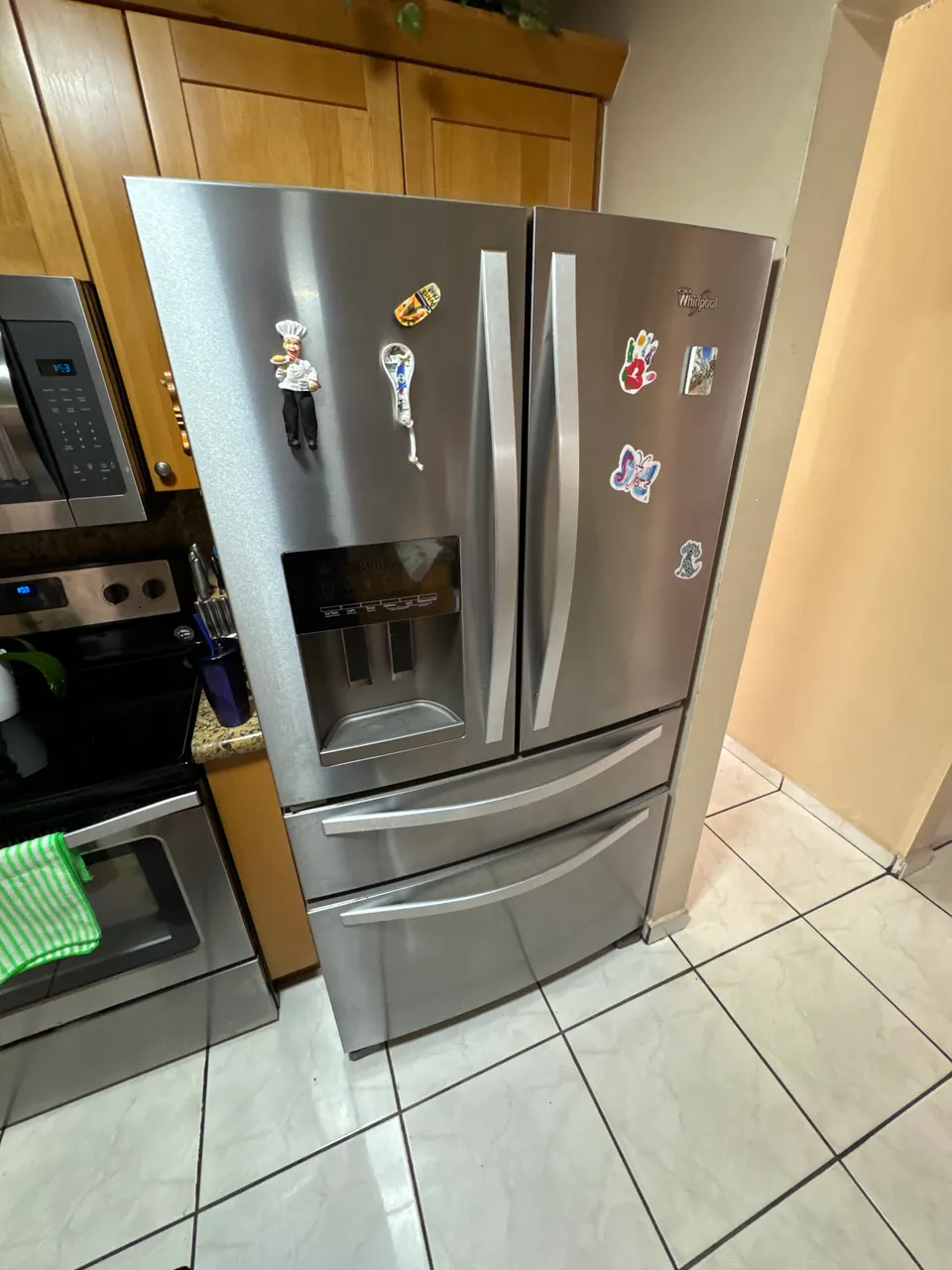 Refrigerator repair by an Express Xpert technician in South Florida
