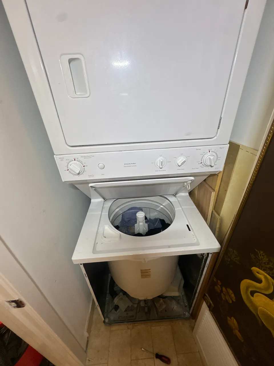 Washing machine repair by an Express Xpert technician in South Florida
